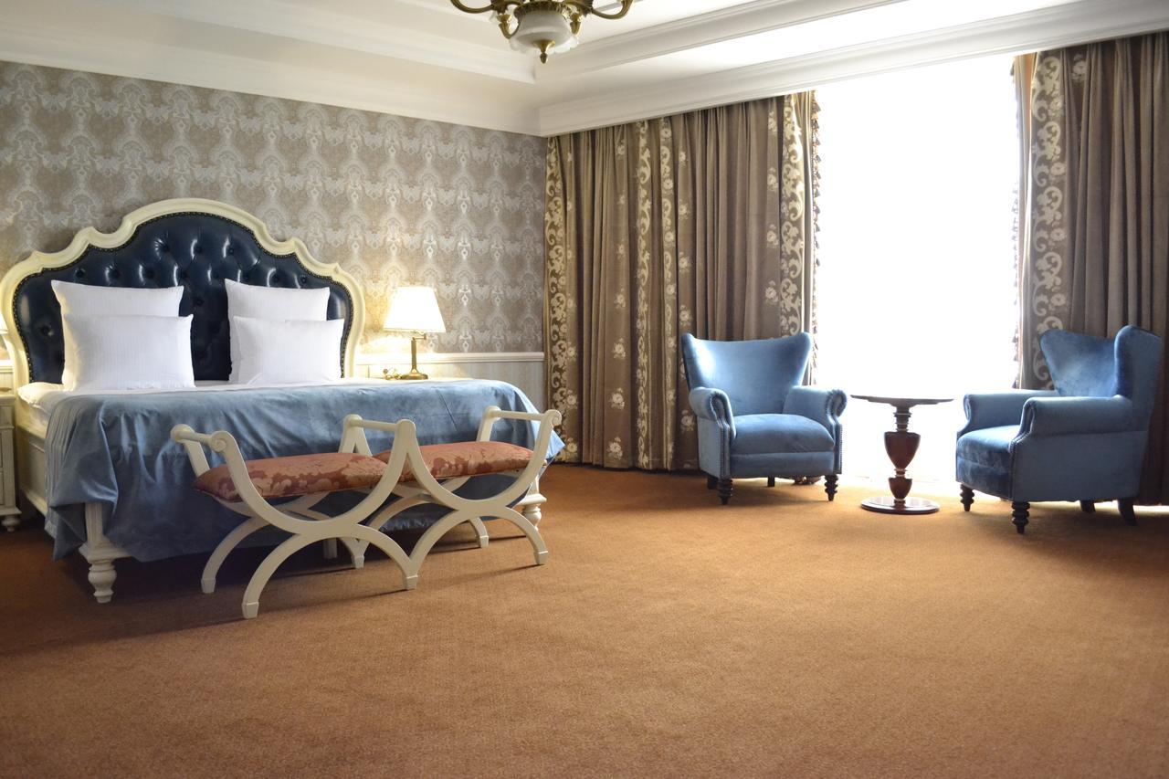 Sultan Plaza Hotel Qizilorda Buitenkant foto